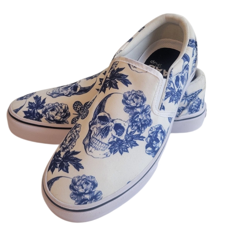 RAAD Blue and White Floral Skull Butterfly Skater Slip On Shoes, 7M/9W